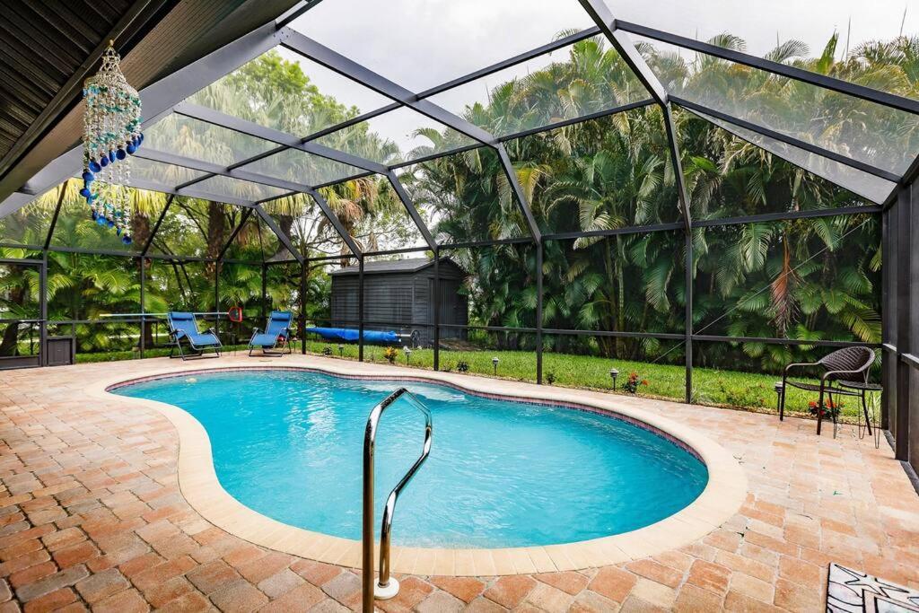 Sunny Oasis Getaway -Heated Pool-Mini Golf-Near Beach Nokomis Zewnętrze zdjęcie